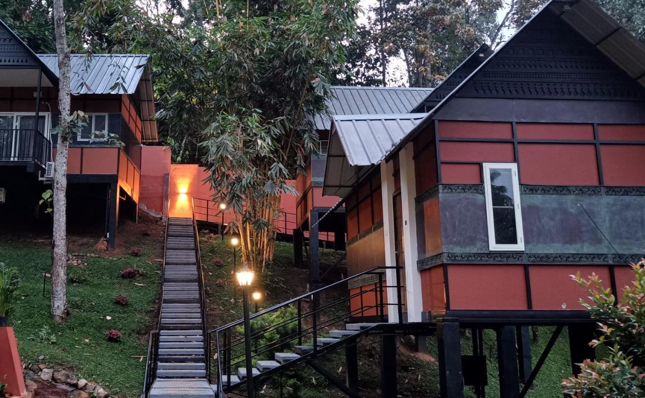 Santhi Hill View Resort 무나르 외부 사진