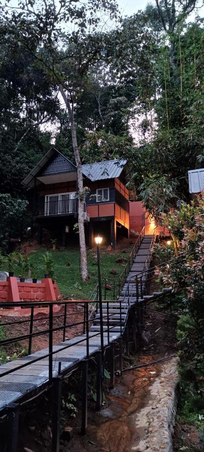 Santhi Hill View Resort 무나르 외부 사진