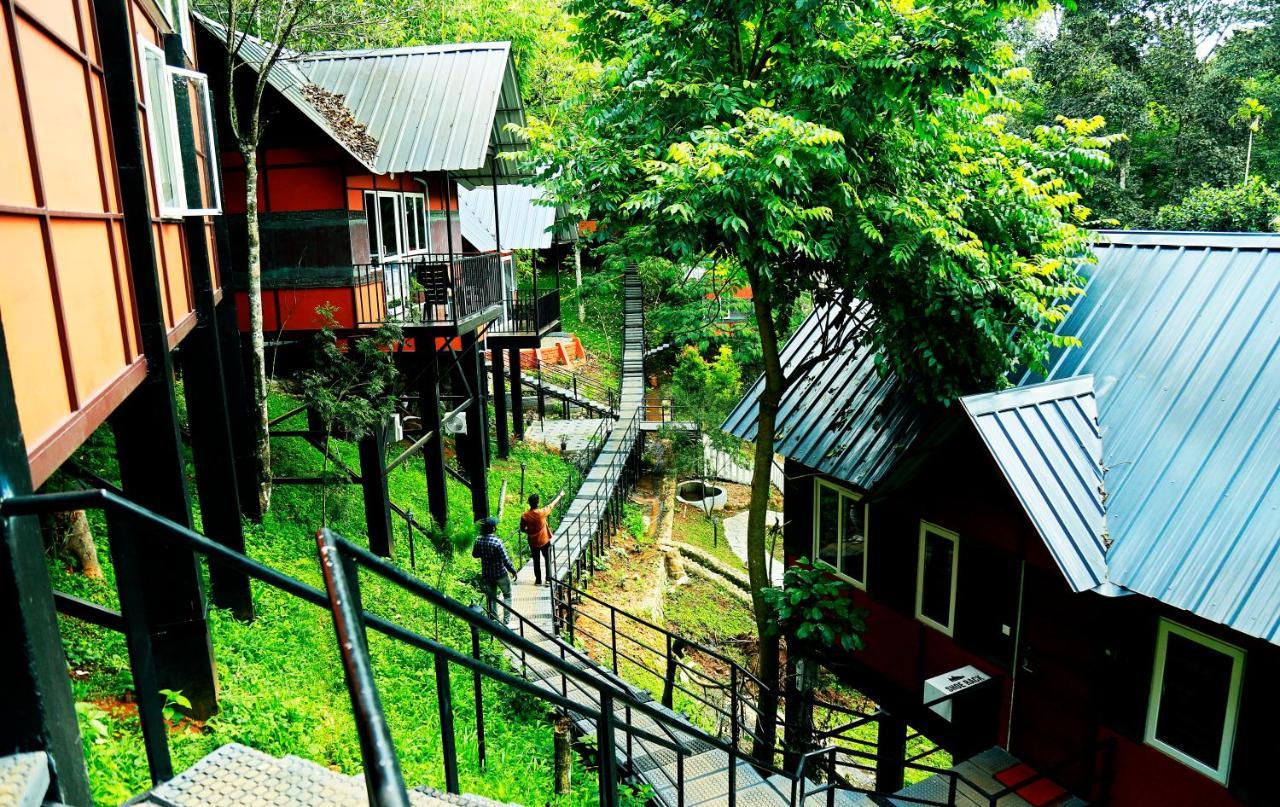 Santhi Hill View Resort 무나르 외부 사진