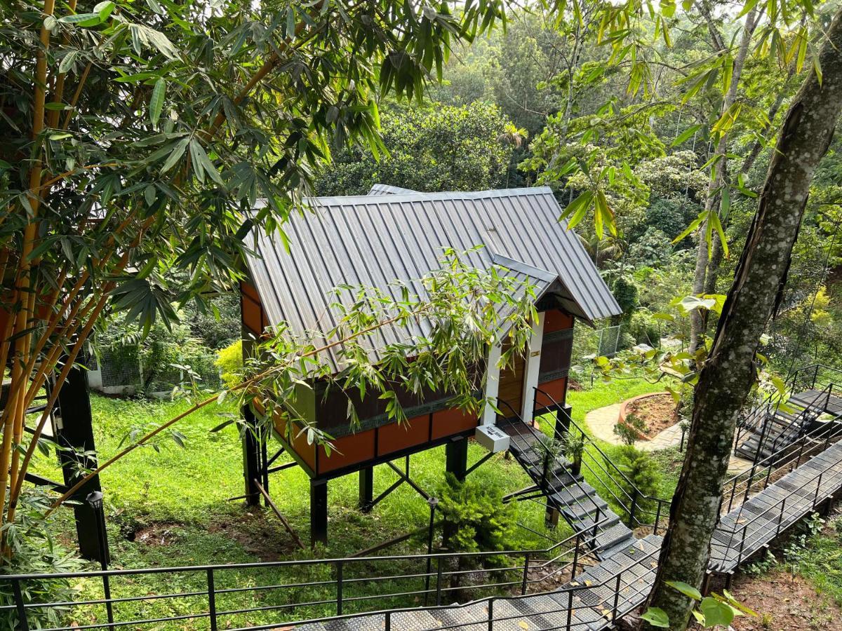 Santhi Hill View Resort 무나르 외부 사진