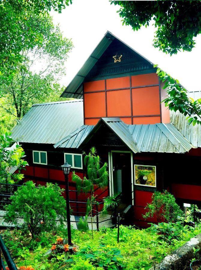 Santhi Hill View Resort 무나르 외부 사진