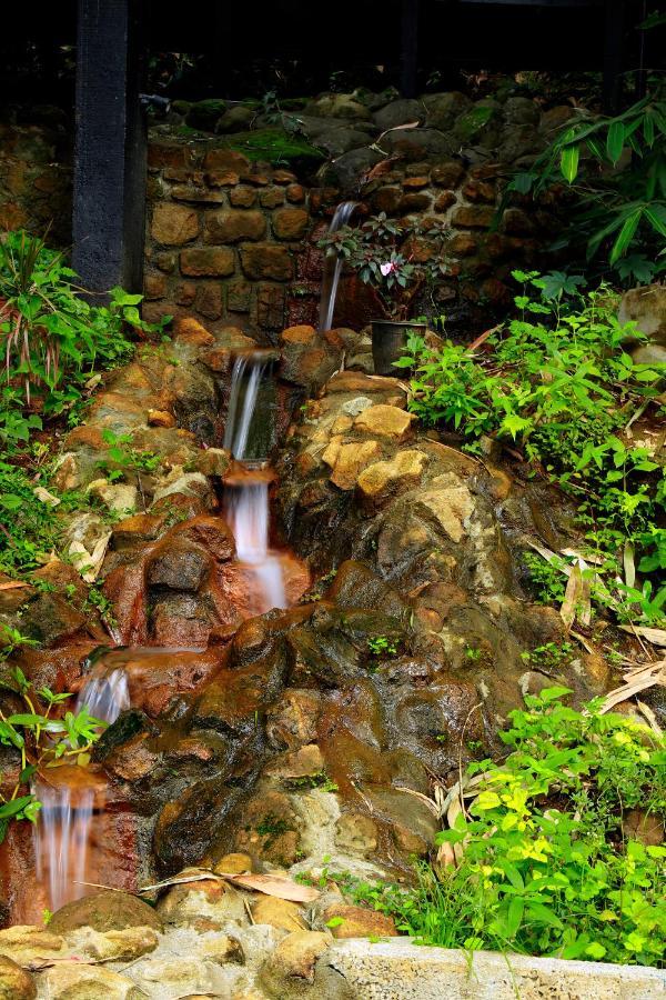 Santhi Hill View Resort 무나르 외부 사진