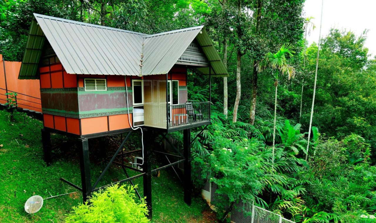 Santhi Hill View Resort 무나르 외부 사진